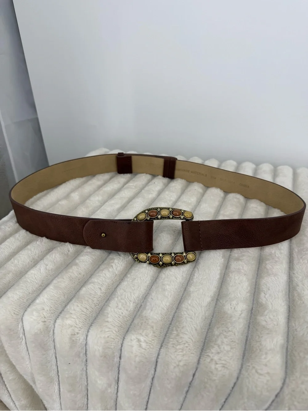 Chico’s Brown Faux  Leather Women’s Belt with Decorative Stone Buckle Sz S/M